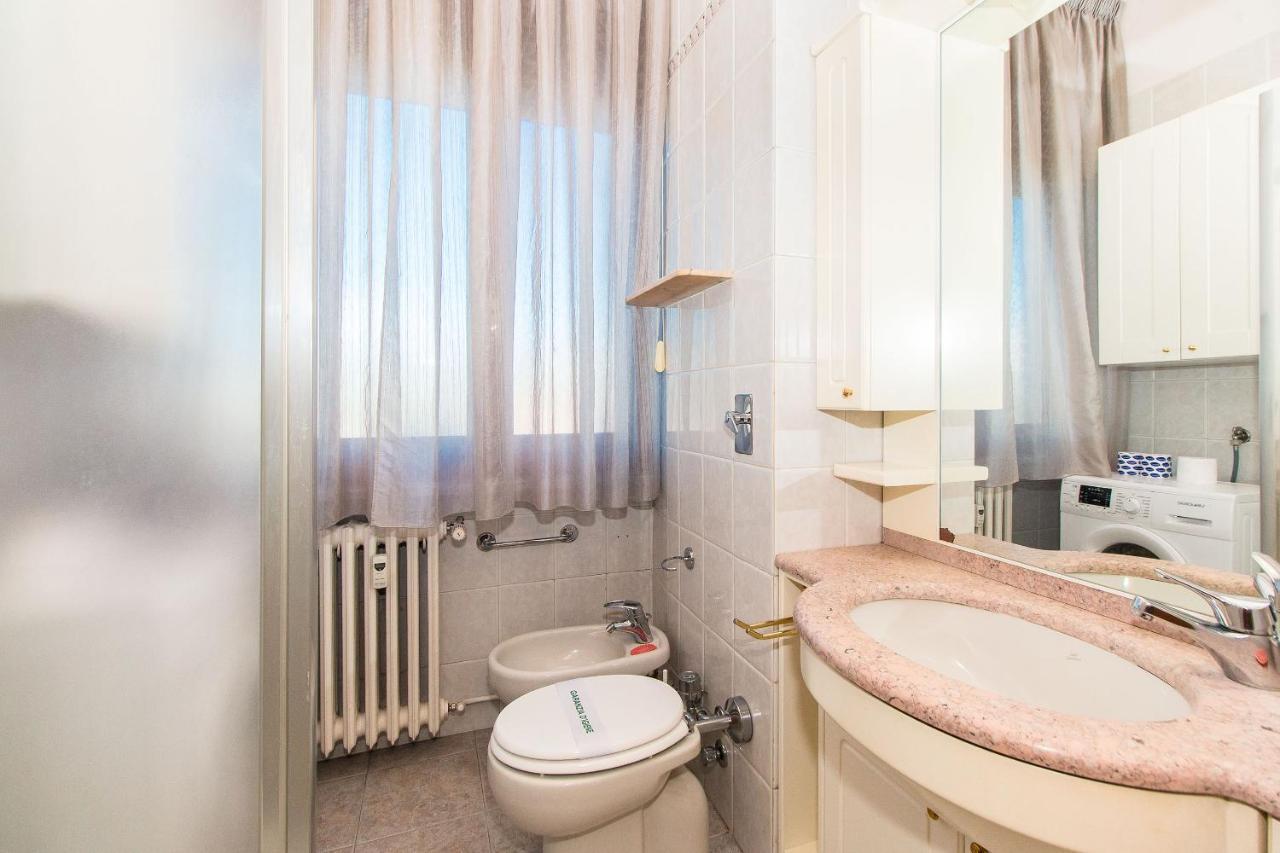 Villa Giusti Vintage Apartment Турин Экстерьер фото